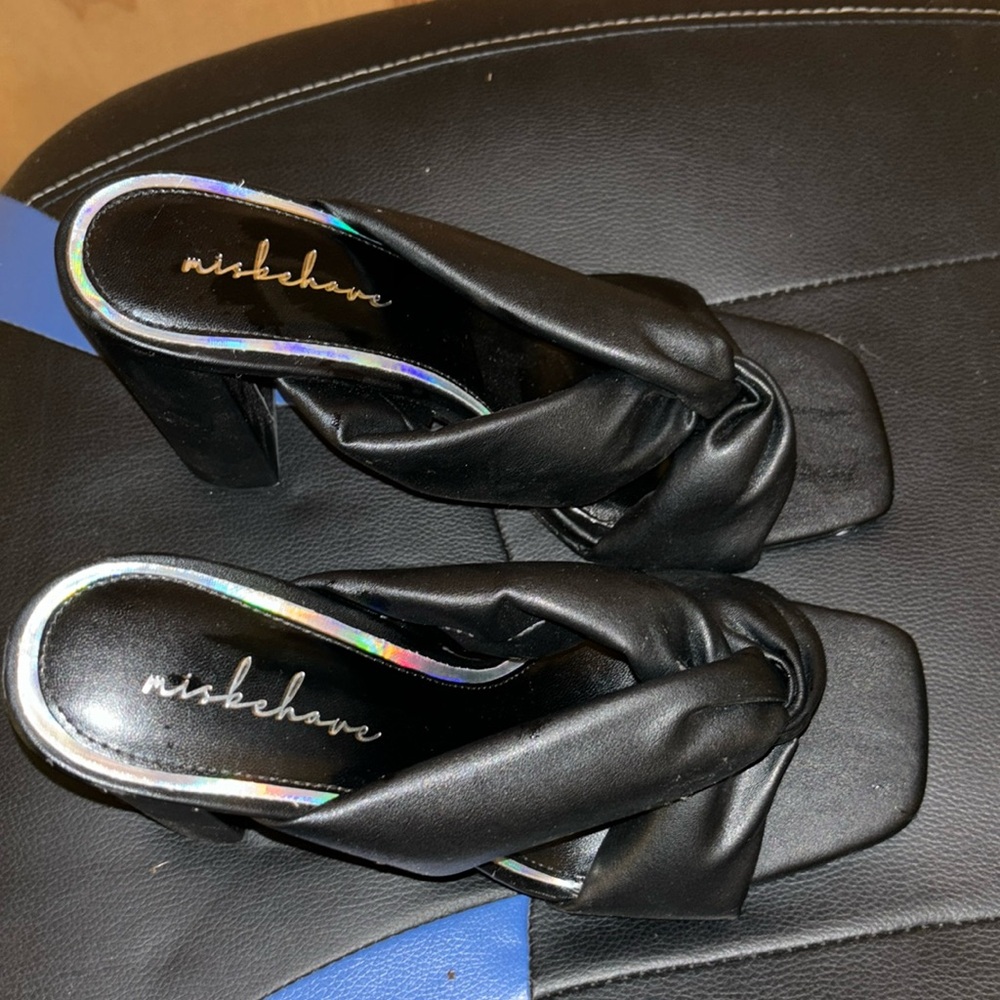 Black Chunky Mule Heel